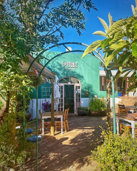 Summer garden in Greyton